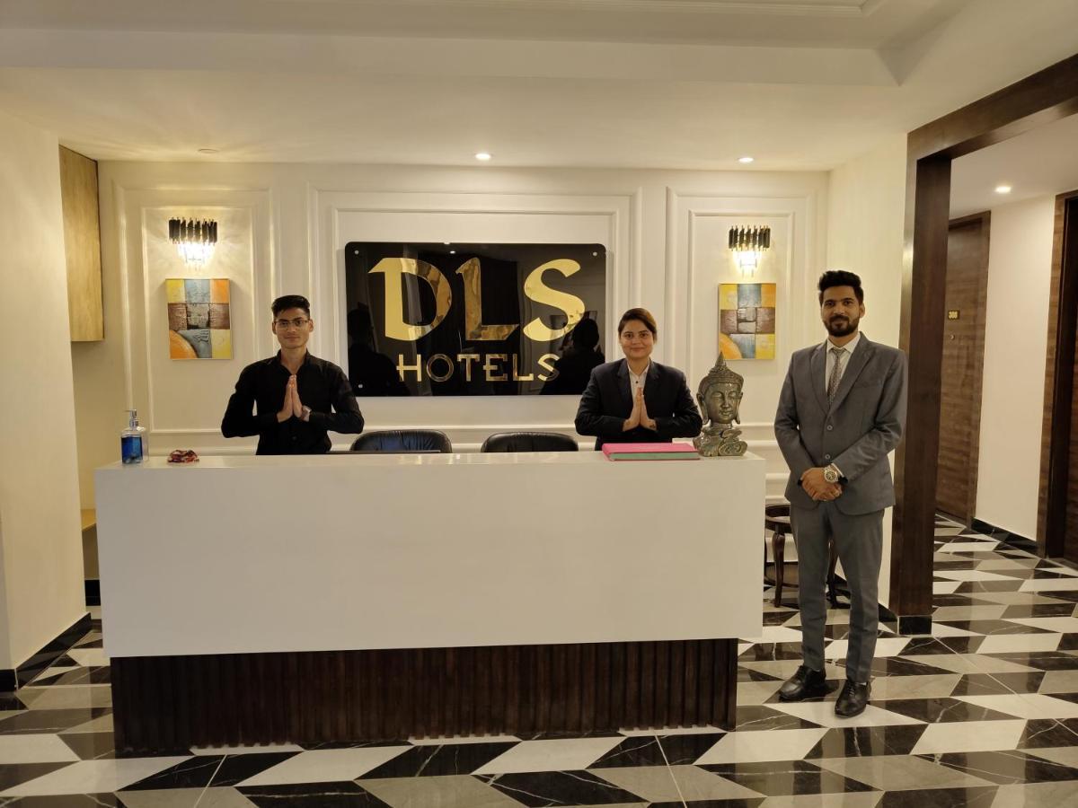 Grand Luxotica By Dls Hotels Dehradun Exterior photo